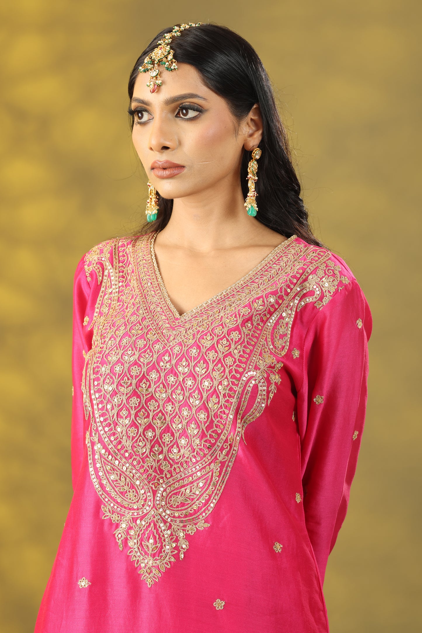 Megenta Short kurti with Dhoti Pant along with Dupatta