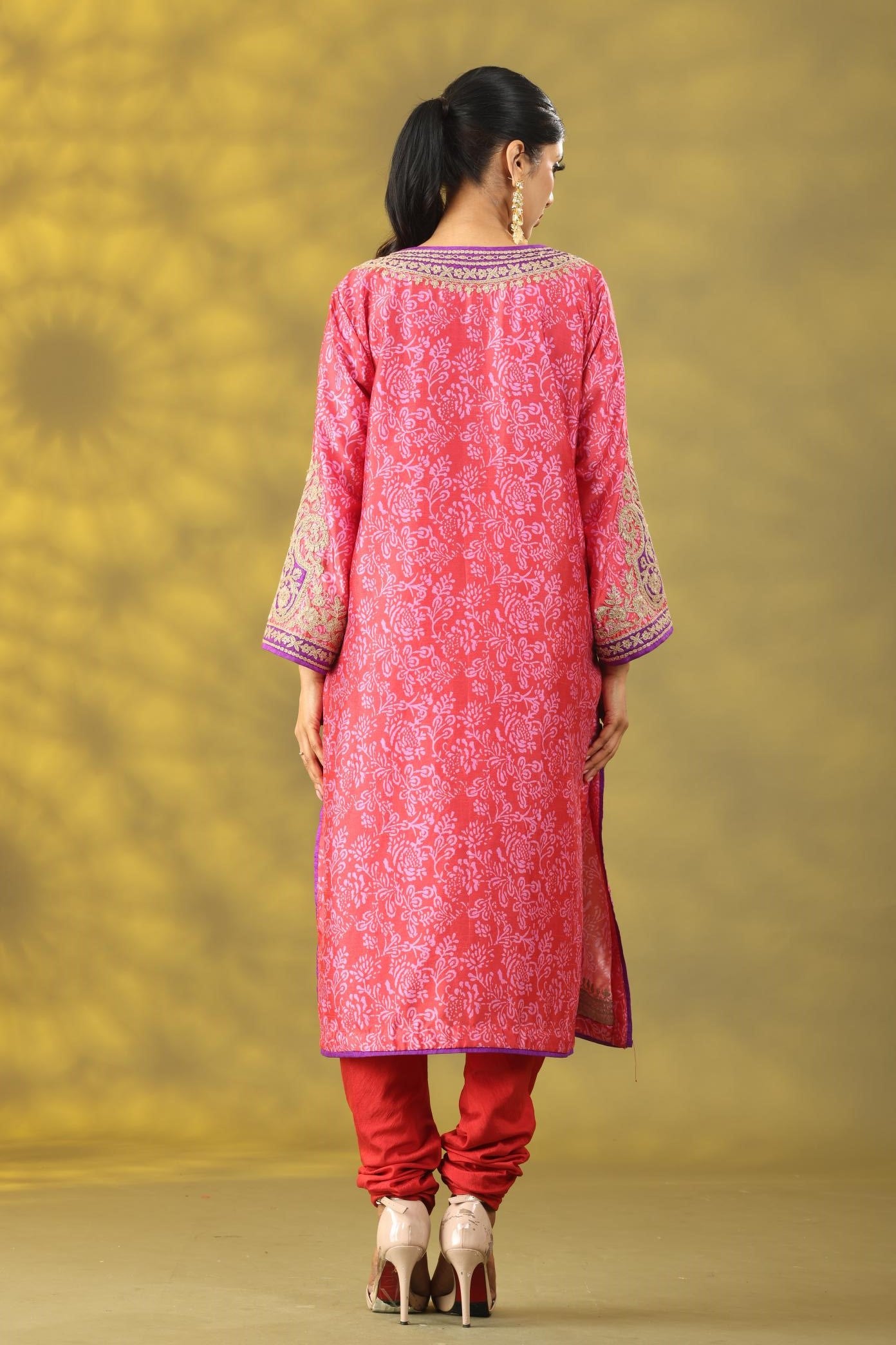 Salmon Pink Printed Kashmiri Style Phiran Kurta Set