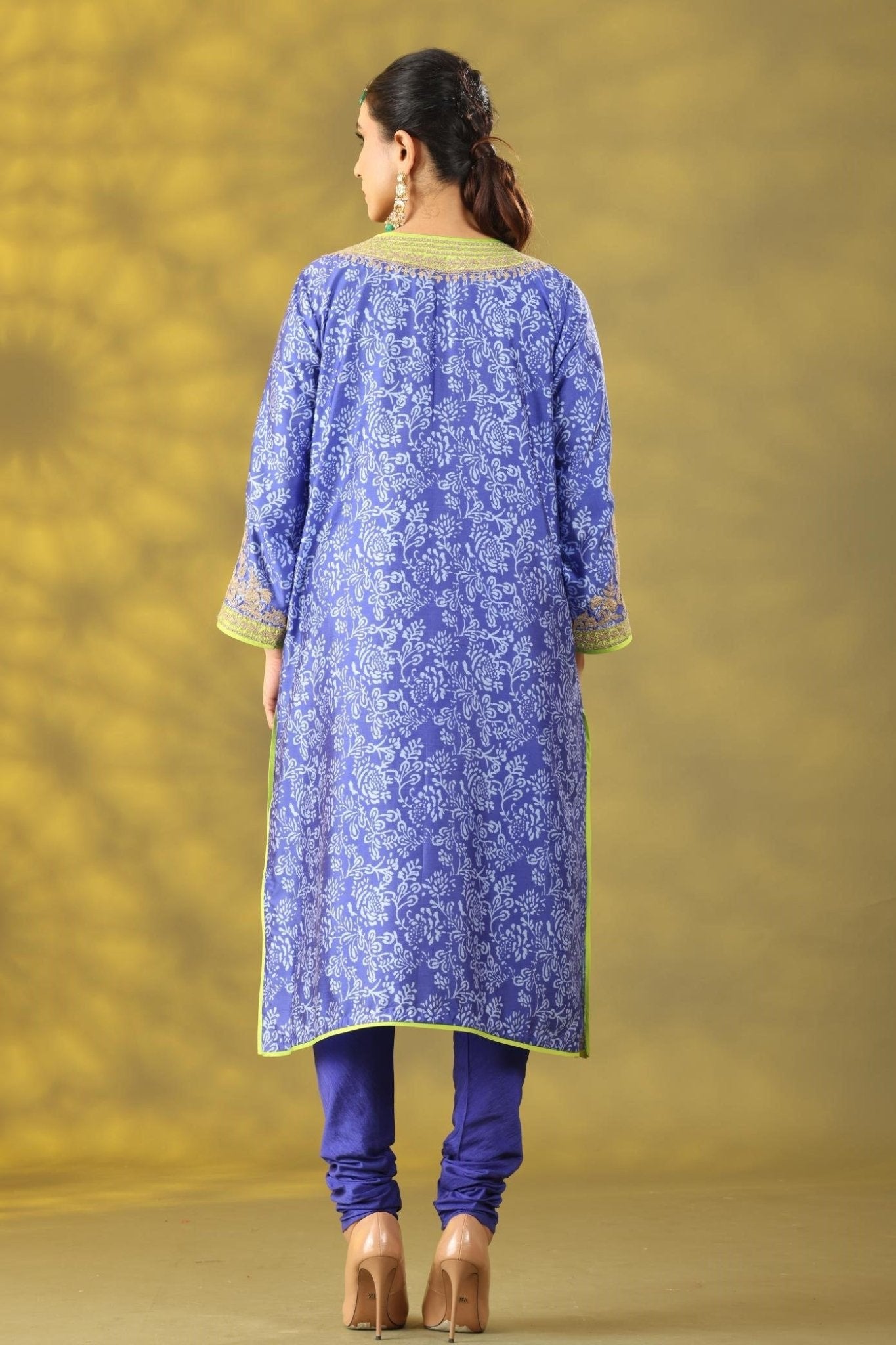 Blueberry Printed Kashmiri Style Phiran Kurta Set - Sonia Ahuja