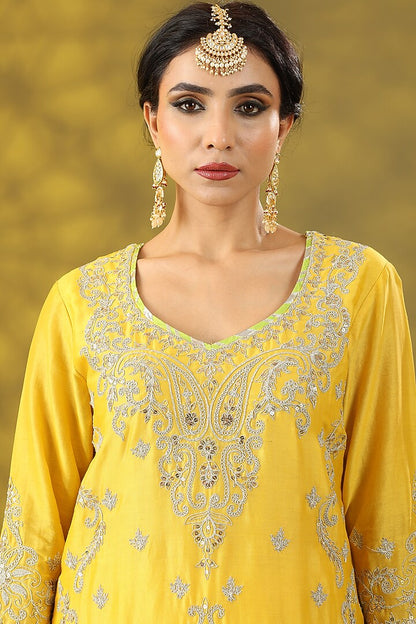 Bright Yellow Chanderi Silk Aari Embroidered Kurta Set