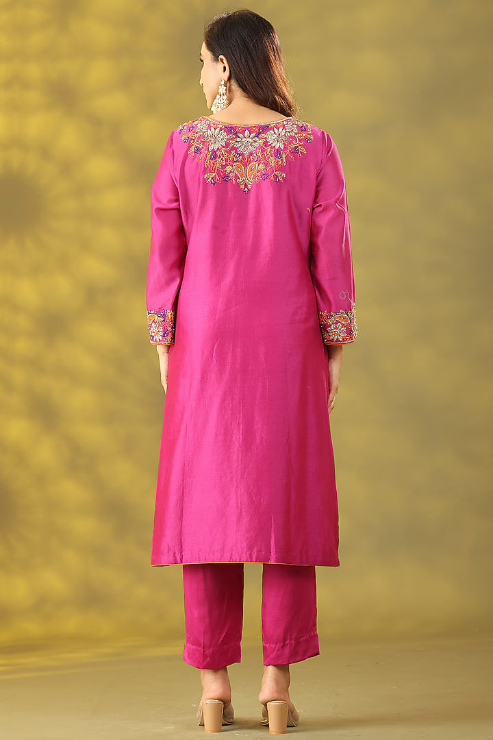 Magenta Chanderi Silk Zardosi Embroidered Kurta Set