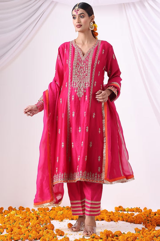 Magenta Banarasi Chanderi Threadwork Kalidar Kurta Set