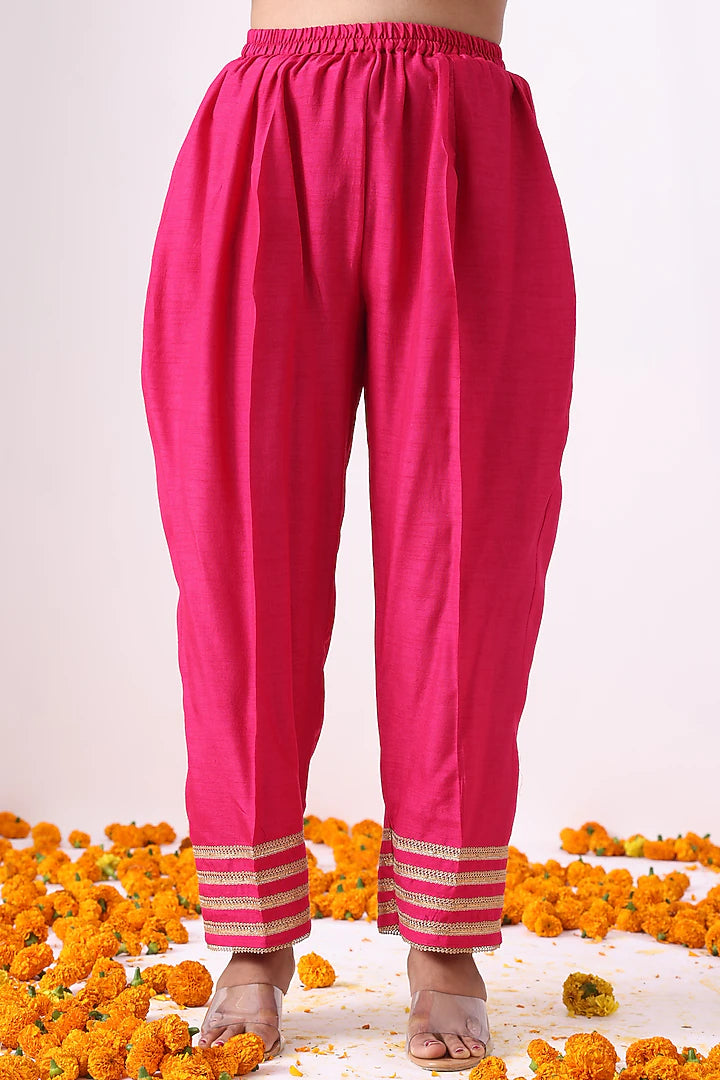 Magenta Banarasi Chanderi Threadwork Kalidar Kurta Set