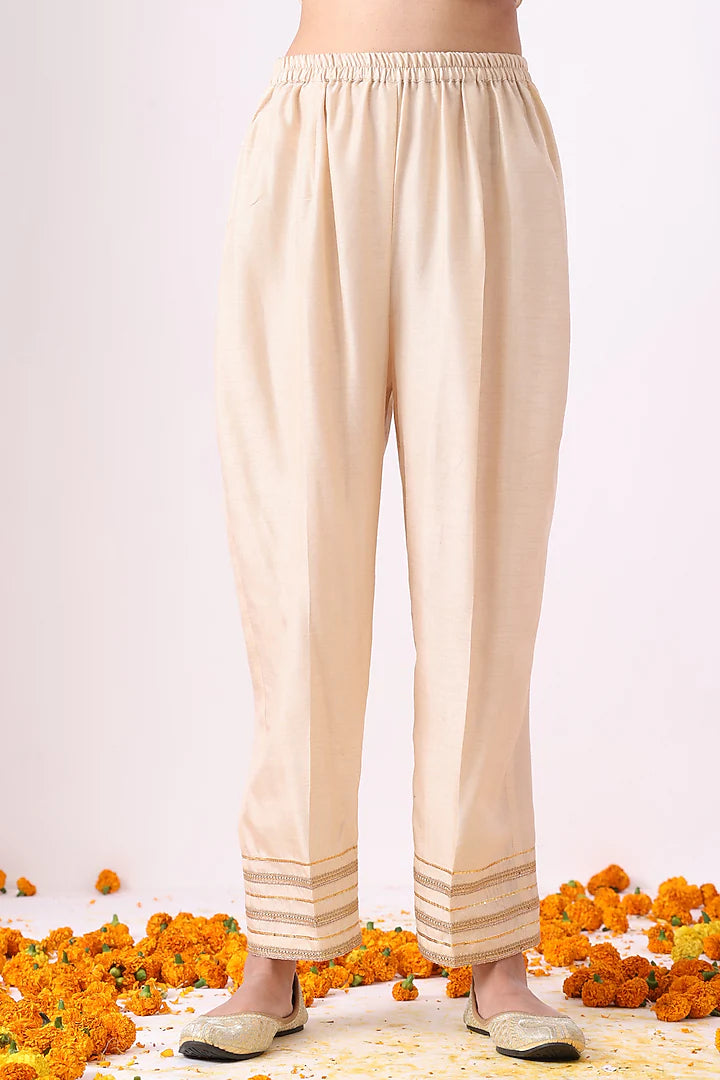 Ivory Banarasi Chanderi Zari Embroidered Kurta Set
