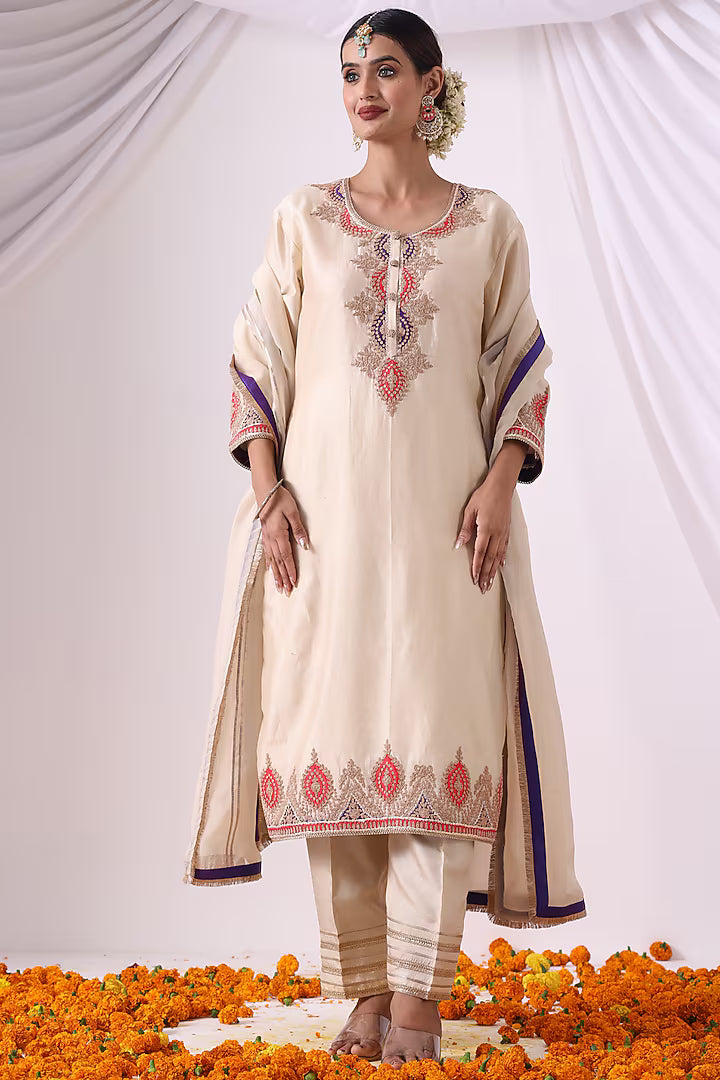 Ivory Chanderi Zari Embroidered Kurta Set