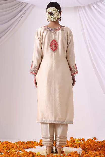 Ivory Chanderi Zari Embroidered Kurta Set