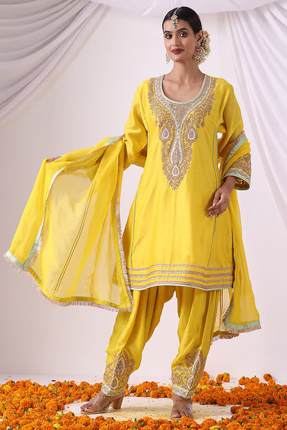 Yellow Chanderi Zari Embroidered Choga Kurta Set