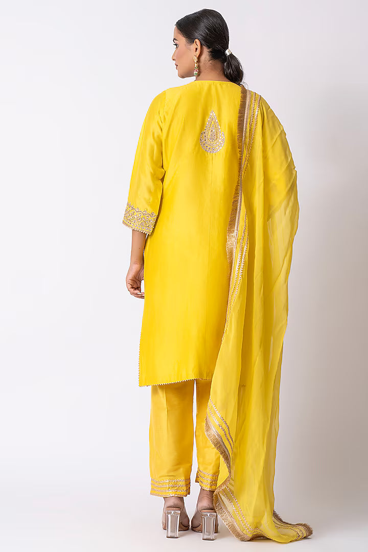 Yellow Chanderi Silk Pearl & Sequins Embroidered Kurta Set