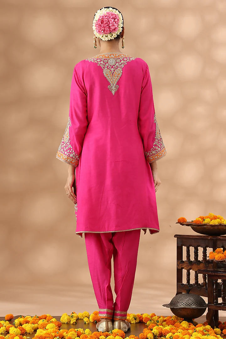 Hot Pink Banarasi Chanderi Kasab Embroidered Short Kurta Set