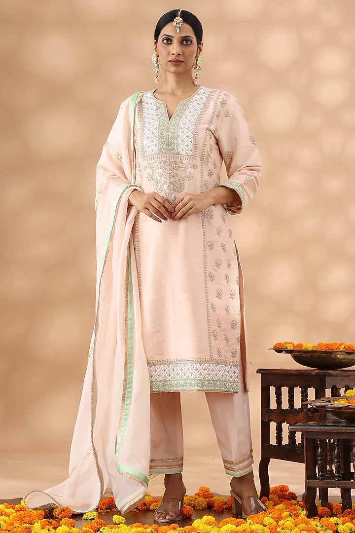 Light Peach Banarasi Chanderi Kasab Embroidered Kurta Set