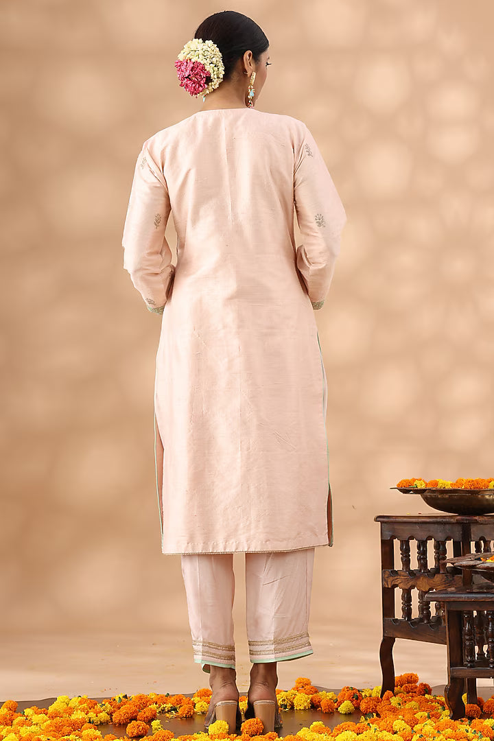 Light Peach Banarasi Chanderi Kasab Embroidered Kurta Set